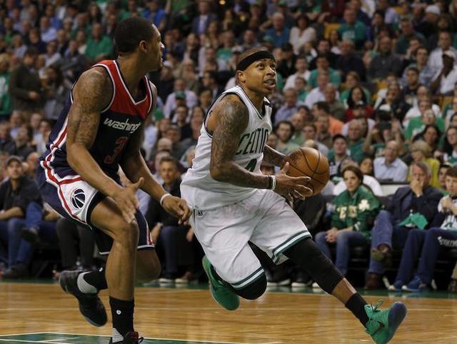 NBA最新排名解析：湖人力克灰熊跻身西部前三，雷霆连胜终结仍稳坐榜首
